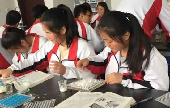 青岛第二卫生学校2022年招生简章