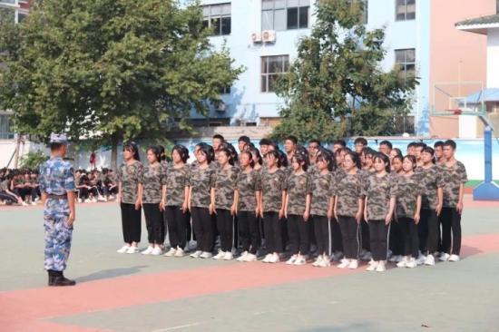 青岛第二卫生学校2022年招生简章